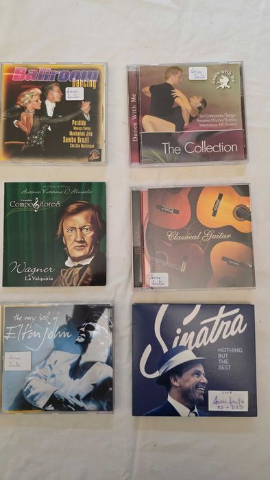 Vários Discos em Formato Cd