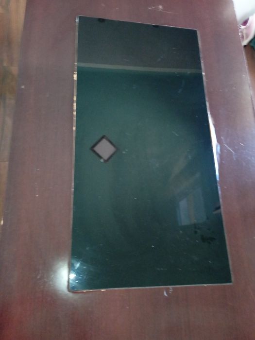 Mesa semi nova castanha