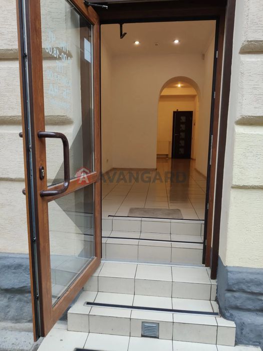 Продаж комерційне приміщення, Краківський р-к, МАГАЗИН ЦЕНТР ЛЬВОВА