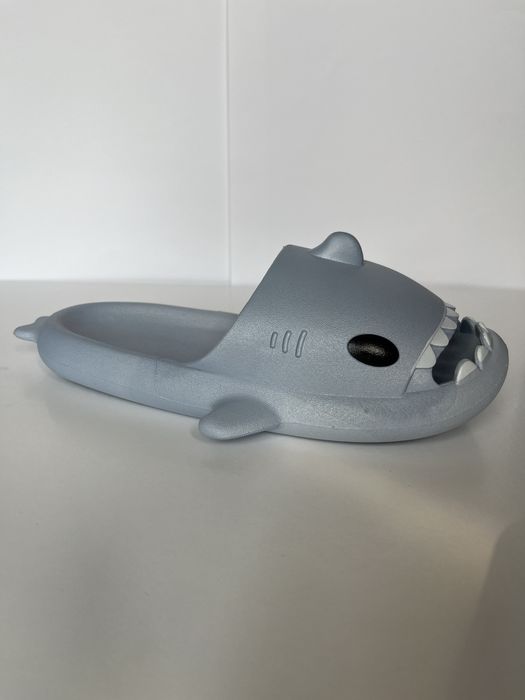 Klapki shark niebieskie