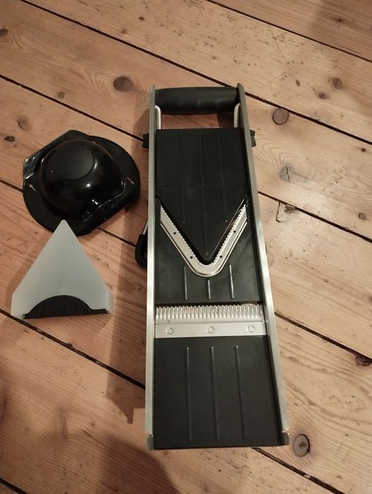 Profesjonalna gastronomiczna mandolina szatkownica do warzyw