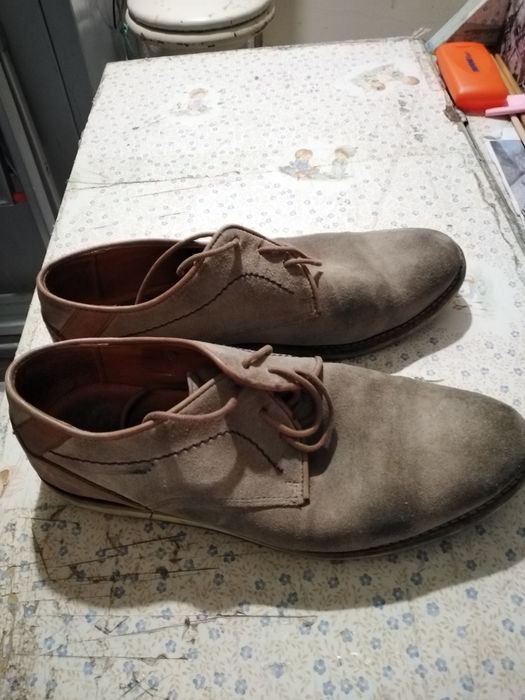 Vendo sapatos novos para homem bom estado