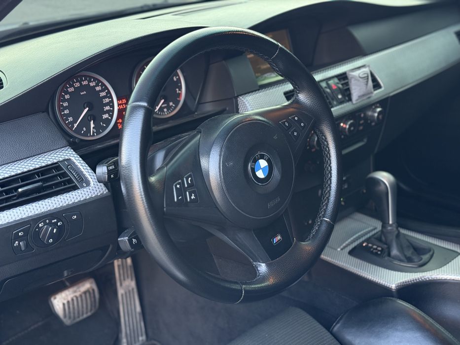 BMW 5 Series E60 530i