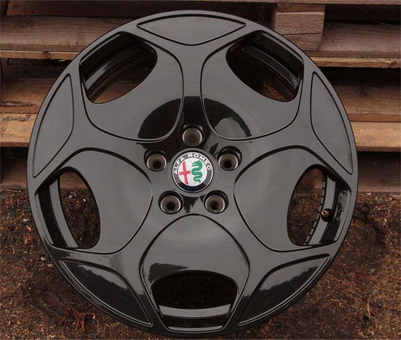 Nowe orygina alufelgi ALFA ROMEO 17 5x110 Stelvio 159 Tonale Giulietta