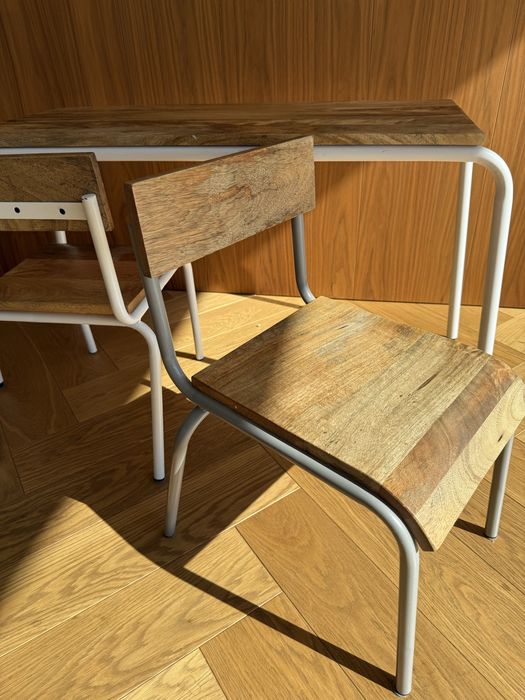 Biurko i krzesełka KIDS DEPOT