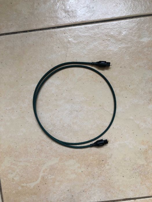 Оптический кабель AudioQuest Forest 0.75м оригинал