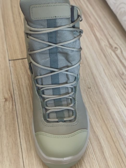 Продам зимові черевики 42р.