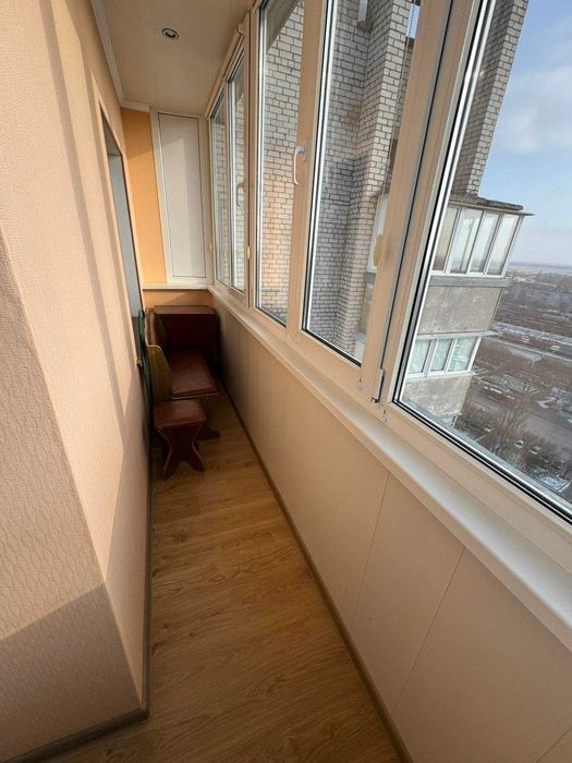 Продаж 2к квартири 50.6 кв. м на просп. Миру