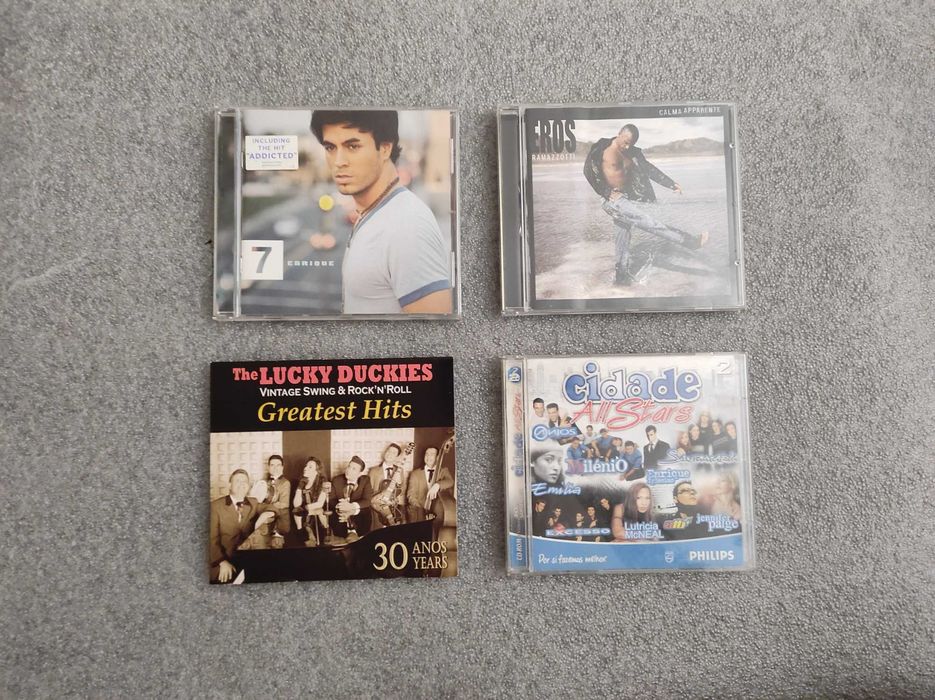 Various CDs (Enrique Iglesias, Eros Ramazzotti, The Lucky Duckies)