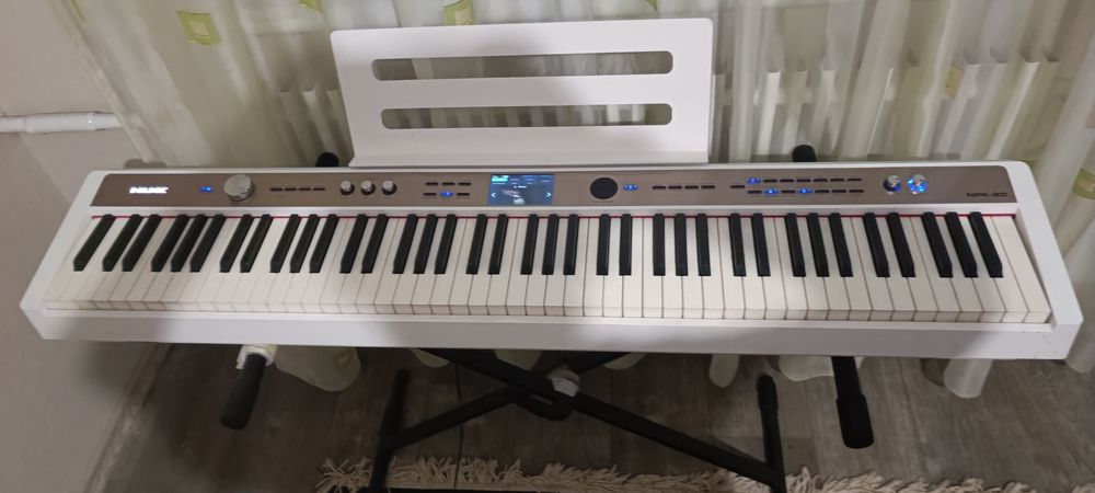 Цифрове піаніно NUX NPK-20-W