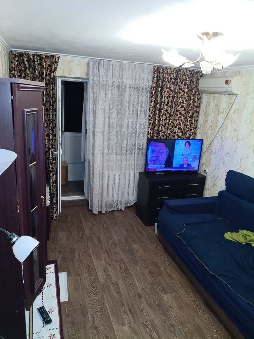 Продам 3-кімнатну квартиру у тихому зручному районі