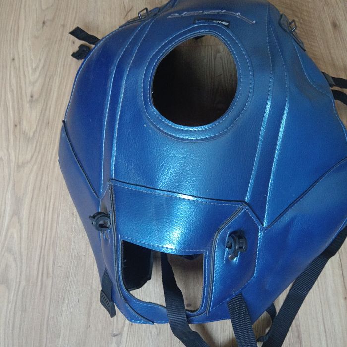 Pokrowiec na bak Bagster Yamaha Fazer