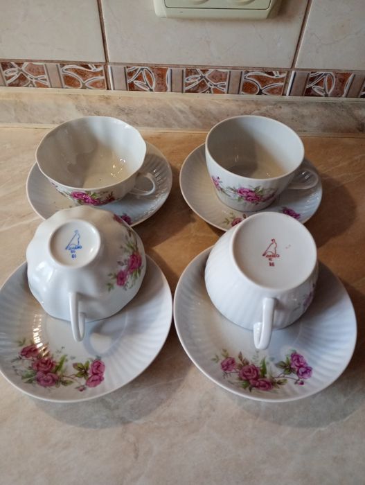 Фарфоровые чайные пары