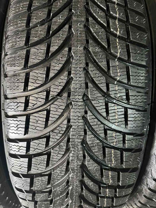235/65/17 R17 Michelin Latitude Alpin LA2 4шт нові зима