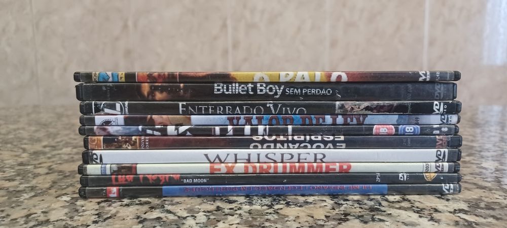 Grande lote de 60 filmes de vários géneros
