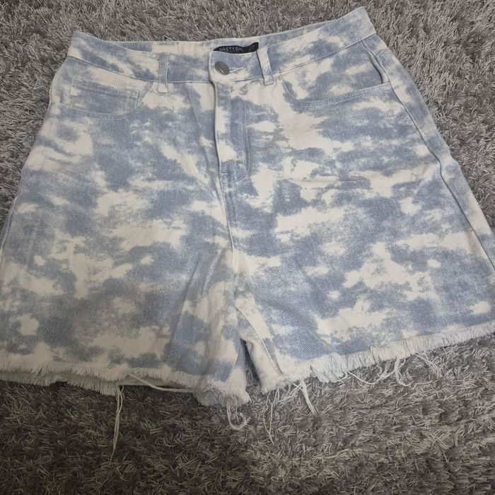 Джинсові шорти на літо