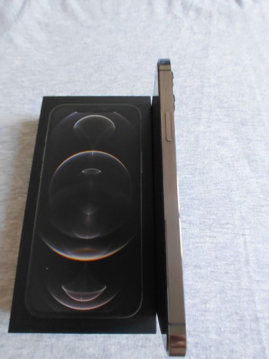 Sprzedam Iphone 12 pro max  stan bdb!