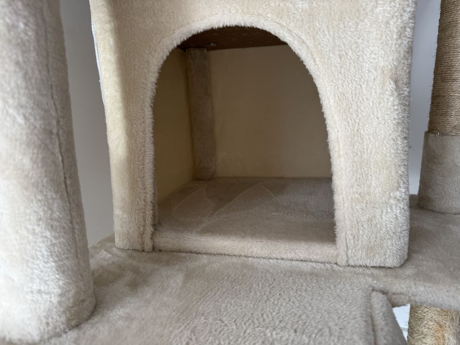 Arranhador para Gatos Multinível – 178 cm