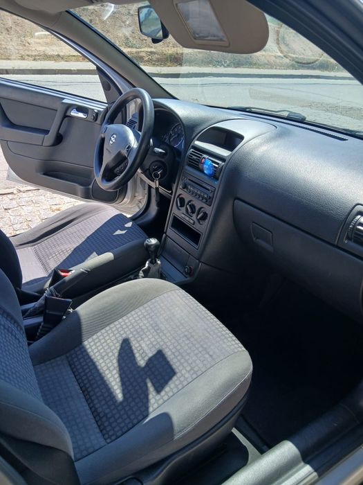 Opel Astra 1.4 a gazolina