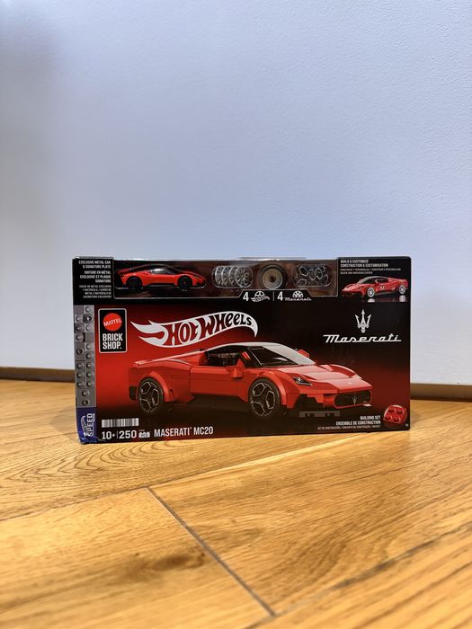 Машина конструктор Hot Wheels Mattel Brick Shop Speed Maserati (JFR90)