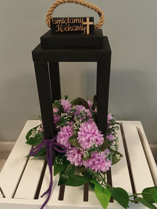 Lampion z chryzantemami