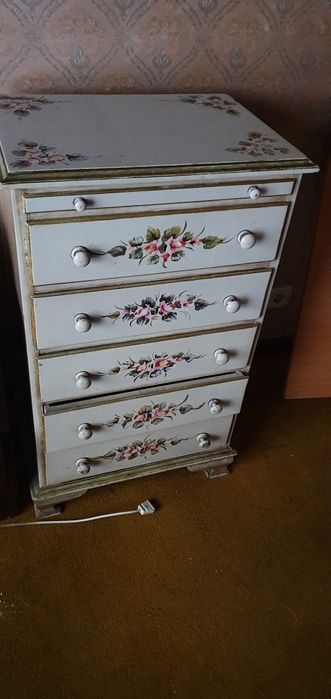 Móveis vintage para venda