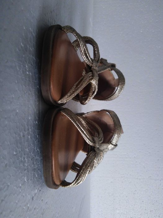 Sandálias Menina Kiabi 27