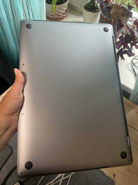 MacBook Pro 16" 2019 i9 / 32GB RAM / 512GB SSD / A2141 / Без MDM