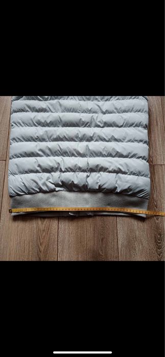 Жилет жіночий сірого кольору