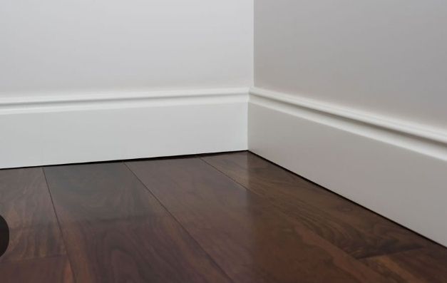 Instalaçao de rodape