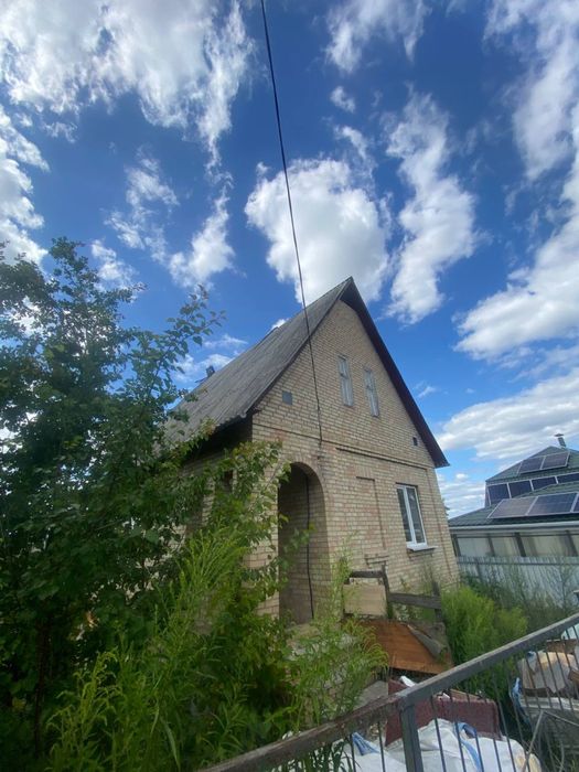 Продам будинок під ремонт.ДІЛЯНКА 6 соток