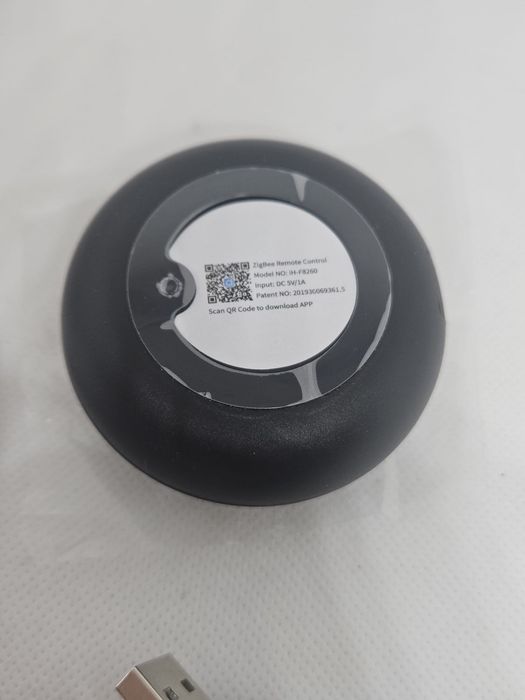 Tuya ZigBee Smart IR Remote Controller iH-F8260 – pilot do urządzeń Smart Home