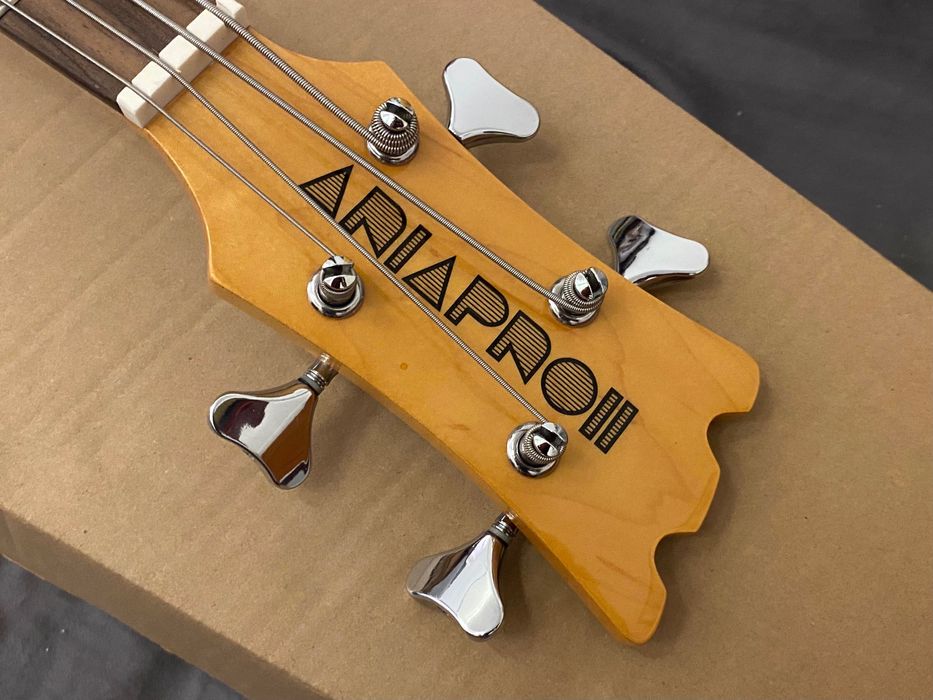 Aria Pro II DMB-206 Vintage White (Novo)