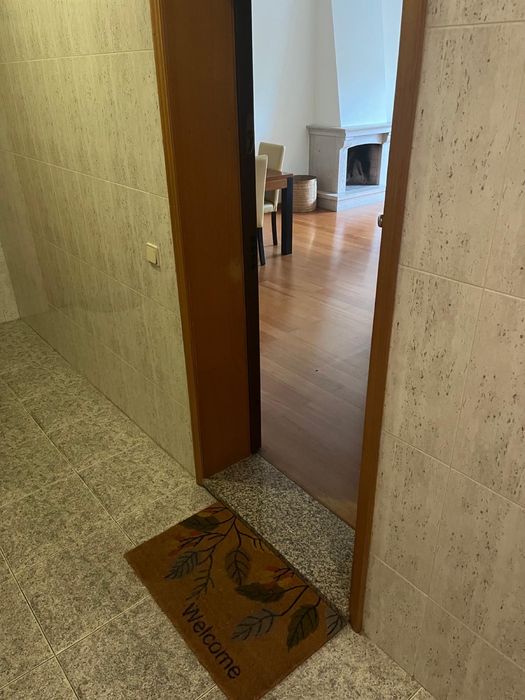 Apartamento T1 - Sao Felix da Marinha