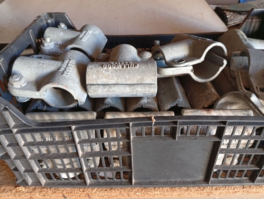 Braçadeiras de andaime