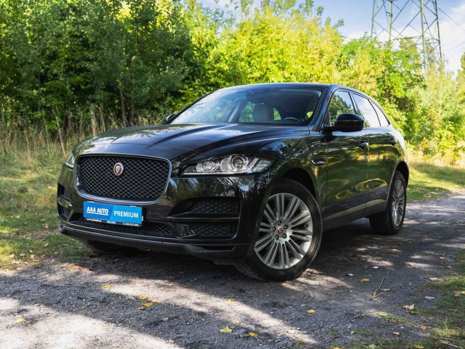 Jaguar F-Pace