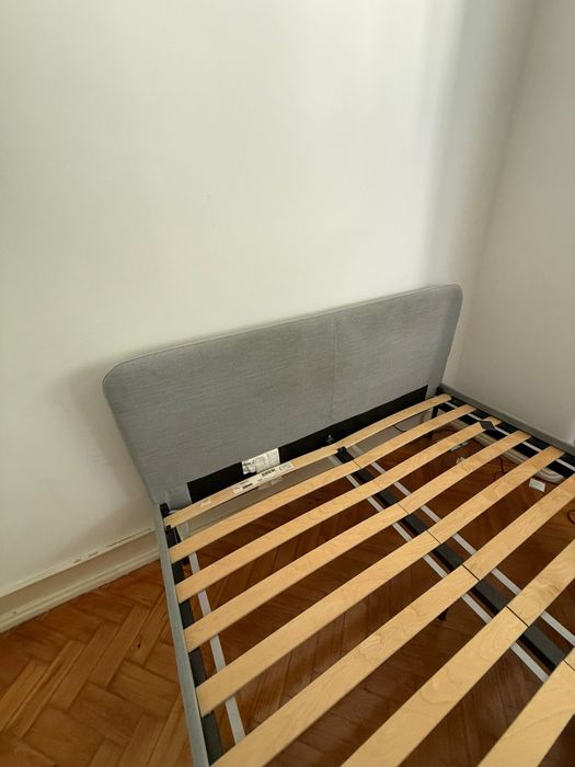 Cama Casal SLATTUM IKEA (colchão não incluído)