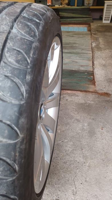 Felgi aluminiowe z oponami do BMW 18 cali