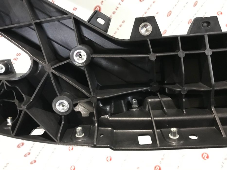 Передня панель (телевізор) Tesla Model 3 1110240-00-B/Рестайл 1610866