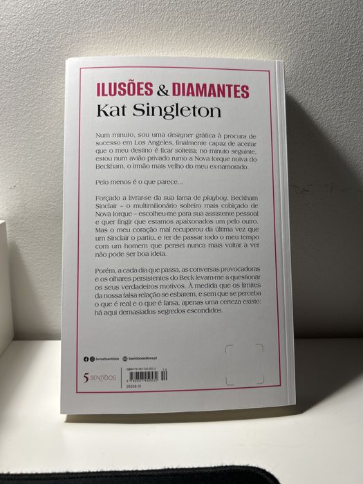 Ilusões e Diamantes / Kat Singleton