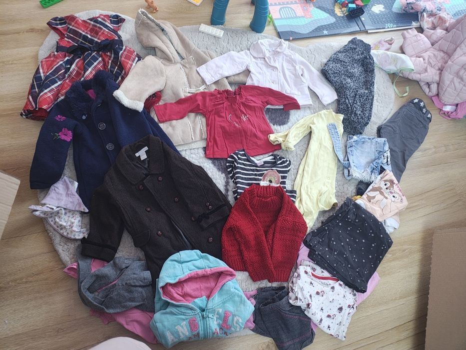 Paka ciuszkow dla dziewczynki rozm 74/80