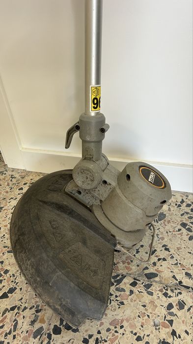 Maquina de cortar relva/grama