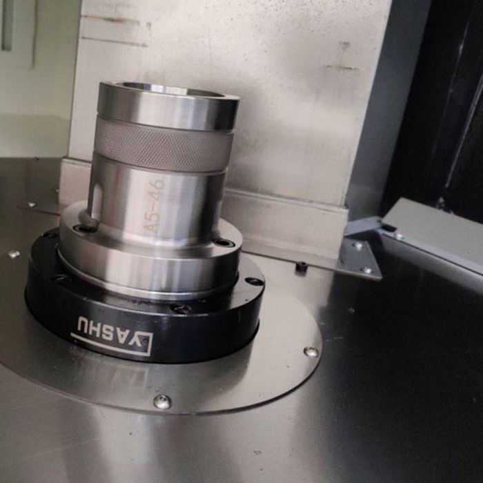 Токарно-фрезерний центр, токарно-фрезерный станок с ЧПУ 3 оси