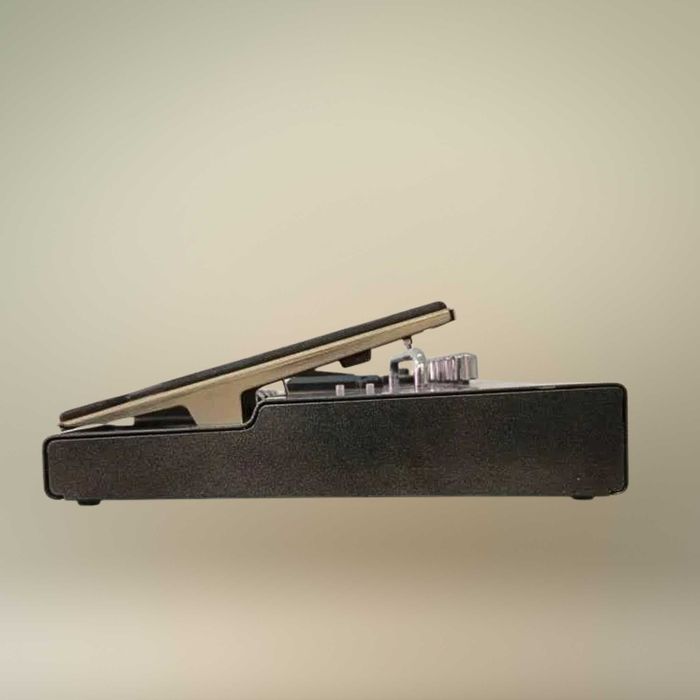 Pedaleira de Baixo Line 6 Bass POD XT Live