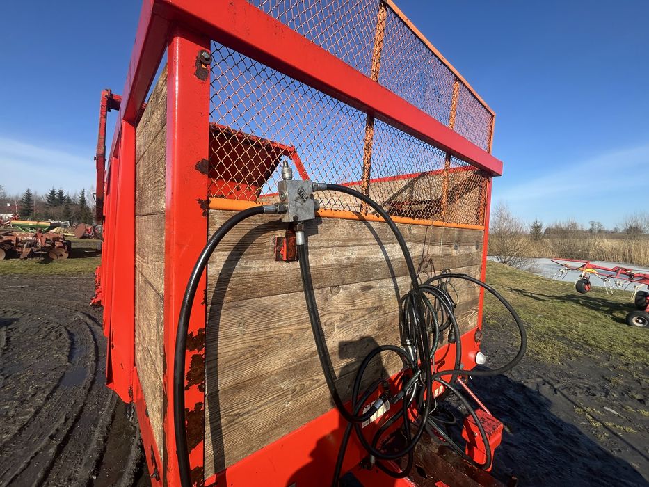 Rozrzutnik Warfama N-266 8t