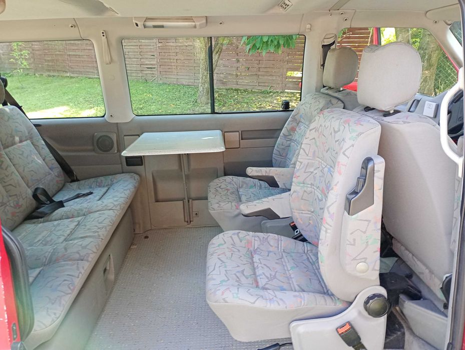 VW Multivan Allstar 2.5 TDI 102 konie zarejestrowany