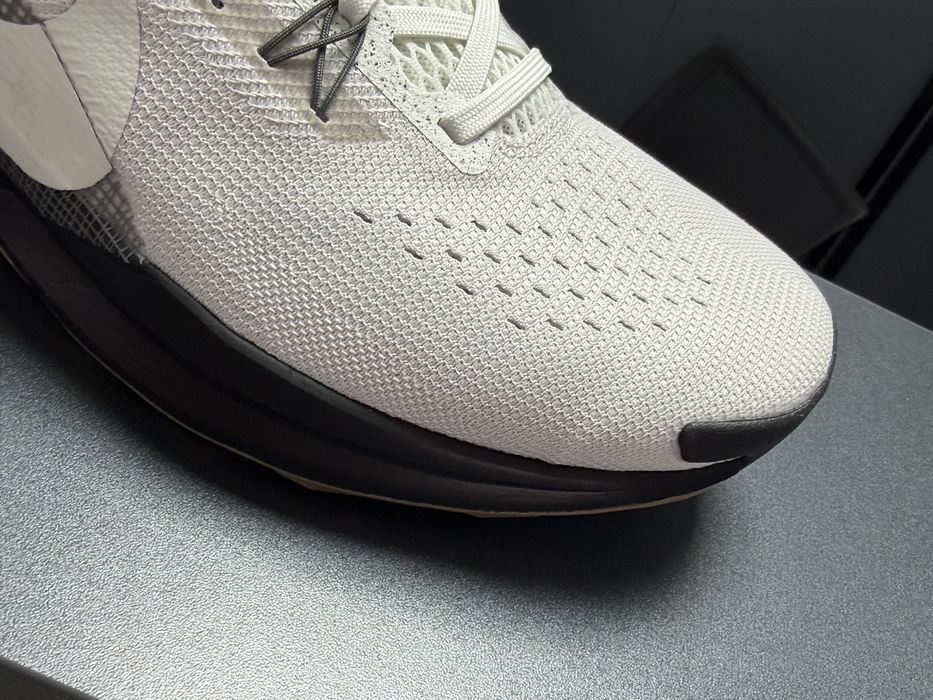 Оригінал 100%  Nike Pegasus Trail 5  IB7667 001/від 26см до 32см/