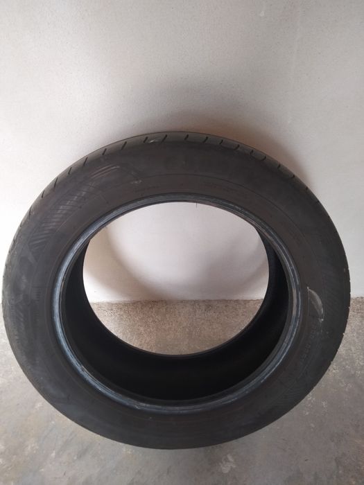 Vendo pneu Goodyear 205x55x16