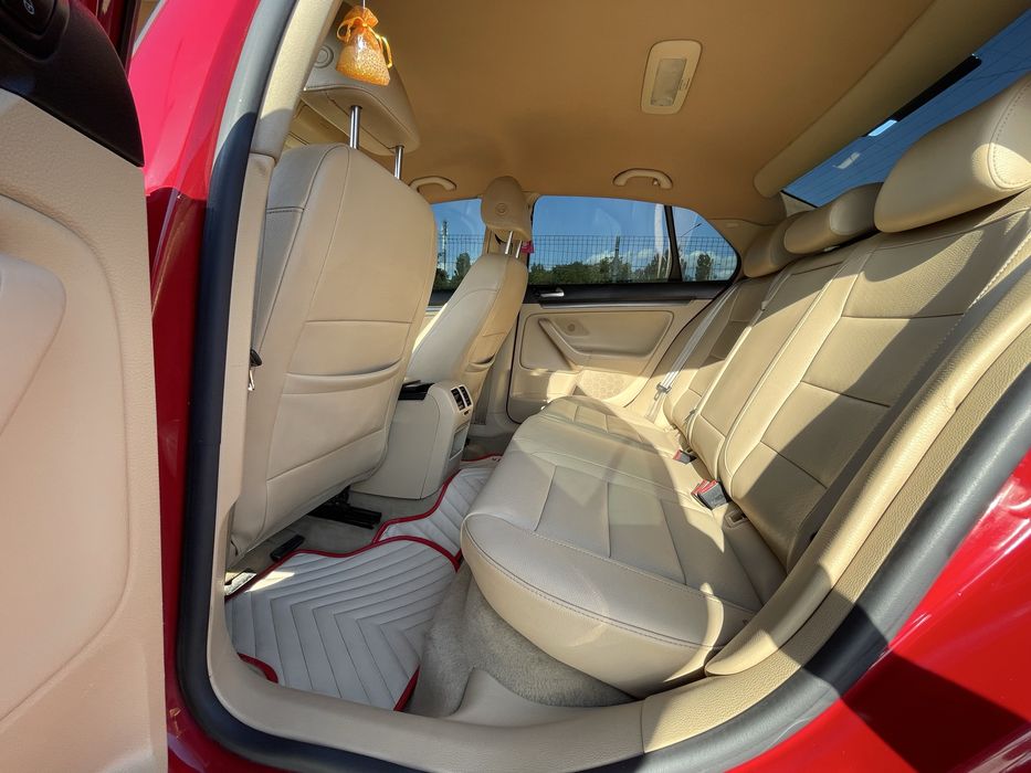 Volkswagen Jetta Автомат