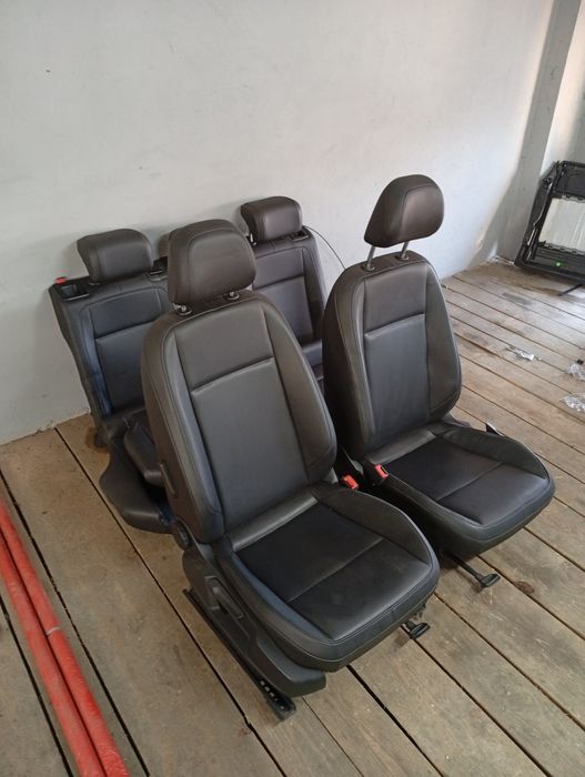 VW Passat B8 Салон сидіння шкіра